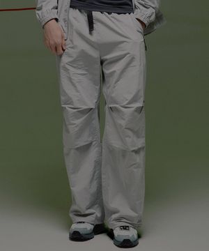 유틸리티 투턱 버클 팬츠  라이트그레이