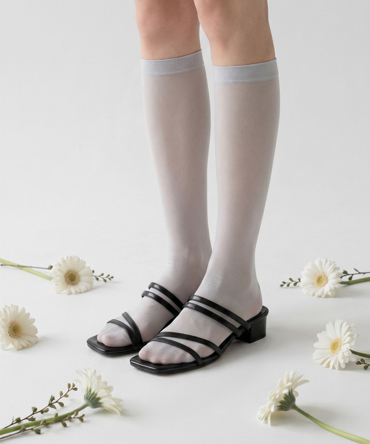 로제니크(ROSENICK) 자르크 사선 스트랩 뮬 (3cm/4colors)
