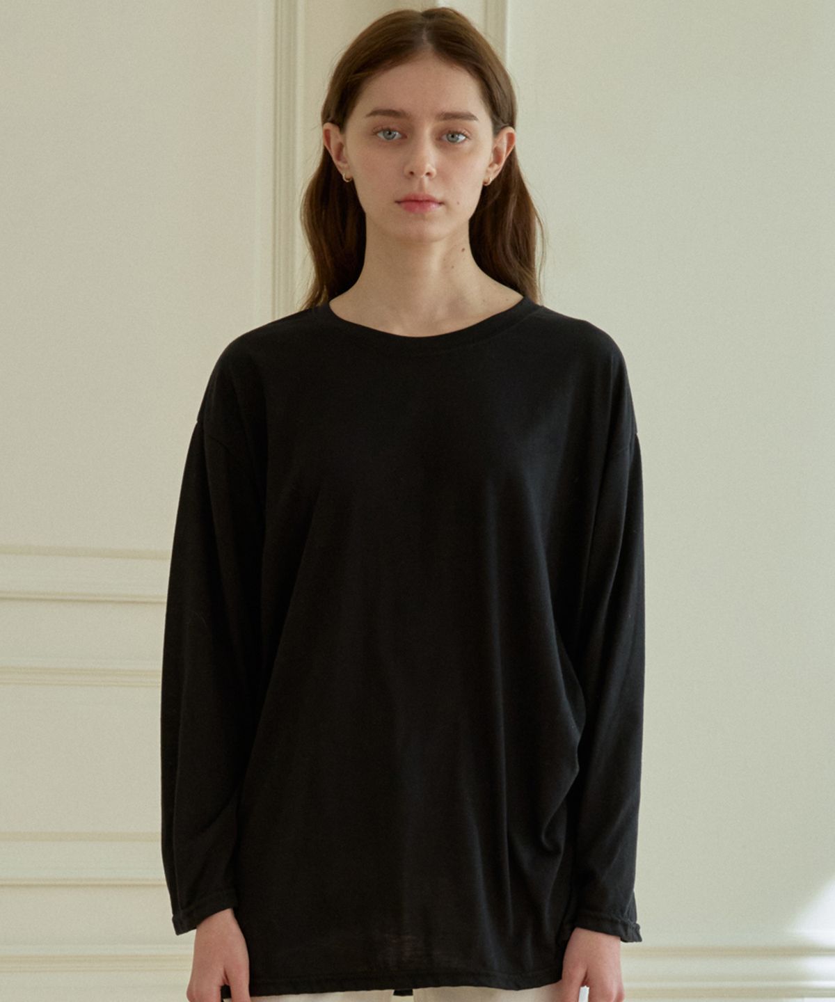 힐리오트(HEALIOTE) NEO SLIT TOP_BLACK
