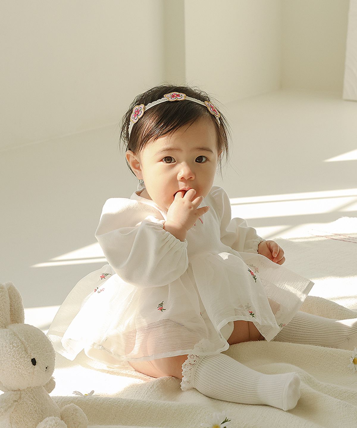 아림클로젯(ARIMCLOSET) 몽실몽실 하양이 아기 구름을 닮았죠 - 아기 오간자 바디슈트
