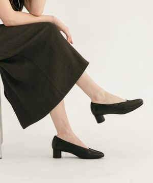 양가죽 미들힐 펌프스 58109