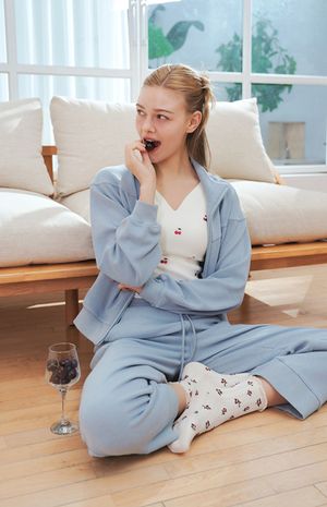 [26SS] 소프트 셔링 루즈핏 점퍼 HTWJP6I04T