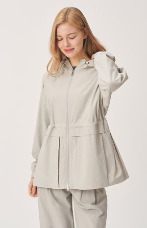 [26SS] 울트라스판 빅포켓 후드 하프 점퍼 HTWJP6I05T