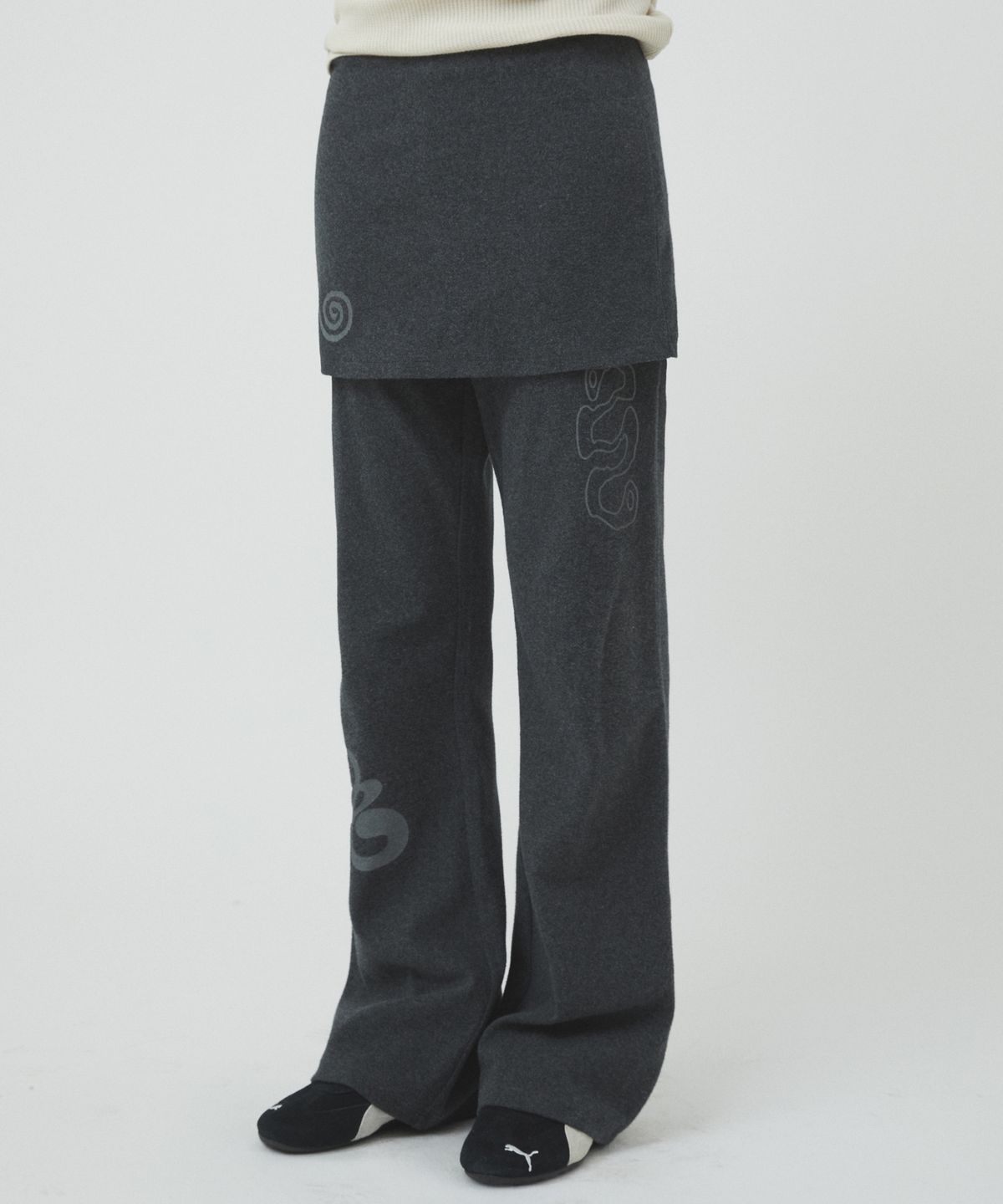 리트리버클럽(RETRIEVER CLUB) LAYERED LONG PANTS [CHARCOAL GRAY]
