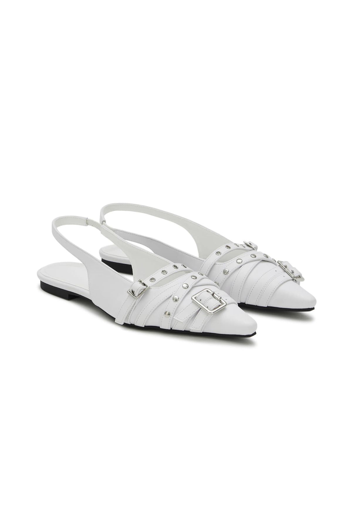 다이닛(DEINET) BUCKLE STUD AND EYELET SLINGBACKS IN WHITE