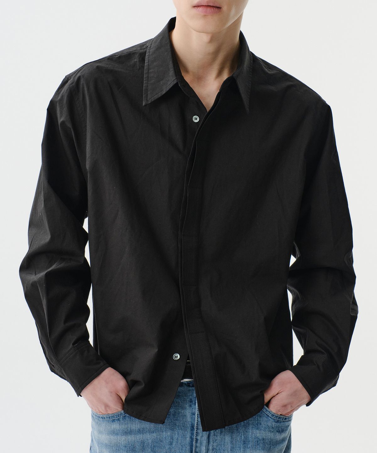 다이브인(DIVEIN) HIDDEN BUTTON SHIRTS (BLACK)