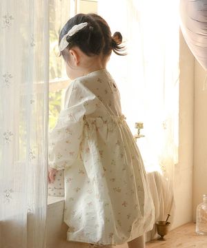 귀여운 너가 오늘은 좀 더 예쁜 날 - 아기 프릴 원피스