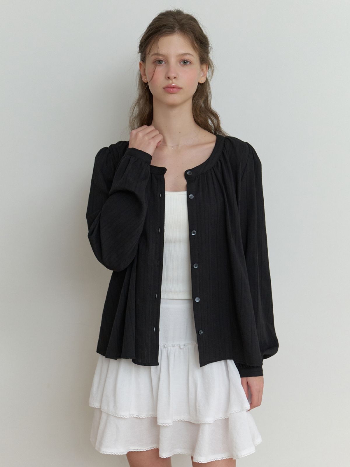 리엘(RE L) Robin cotton blouse (black)