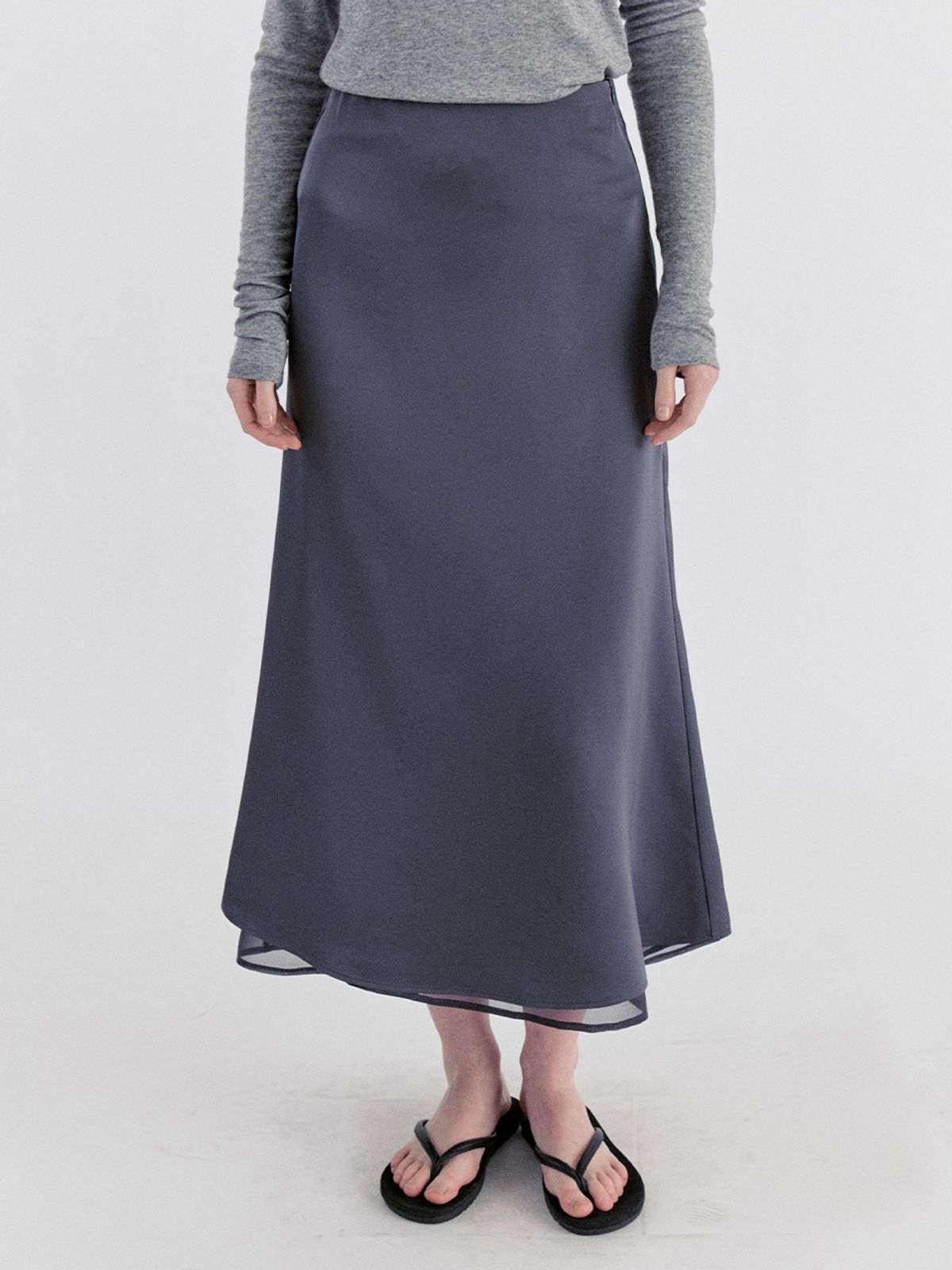르세지엠(LESEIZEME) Classic Layered Satin Chiffon Long Skirt - Gray