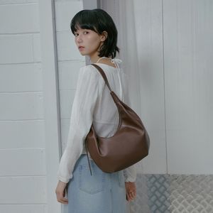 SOFT CURVE HOBO BAG AS7AB283