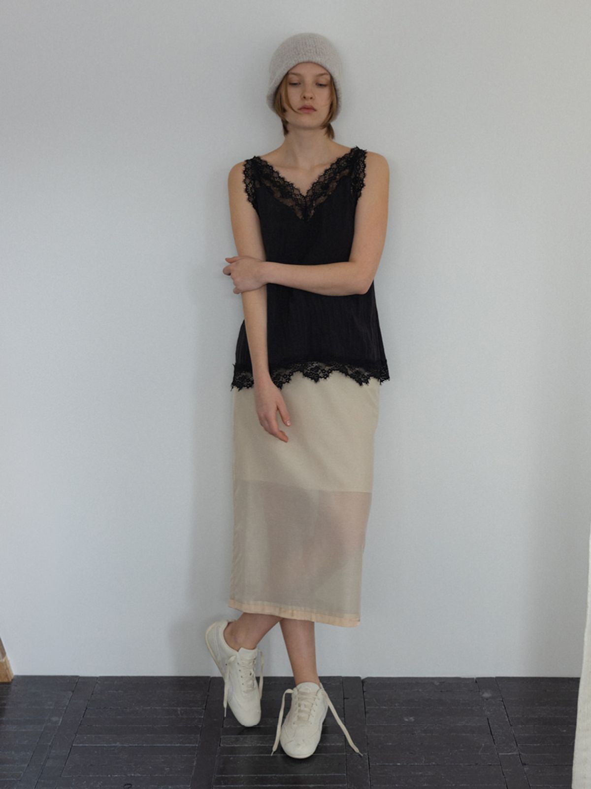 시엔느(SIENNE) Sasha Sheer Skirt (Peach Beige)