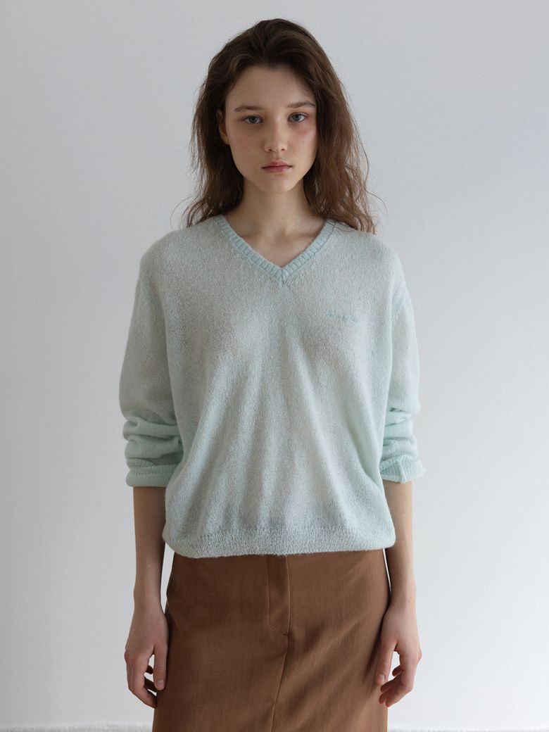 Mumu V-neck Knit (Pale Mint)