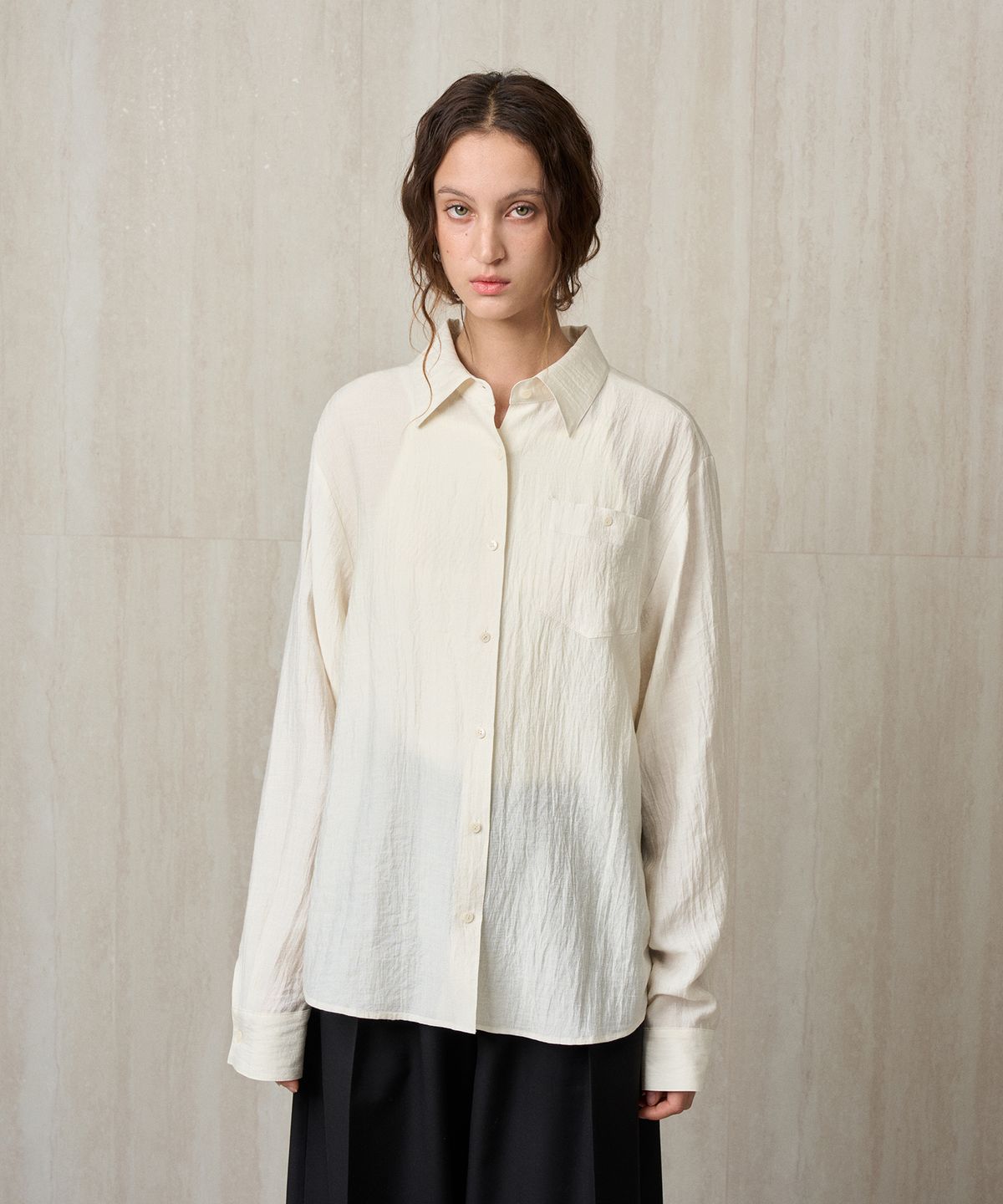 리이(RE RHEE) SILKY LIGHTWEIGHT SHIRT PEARL