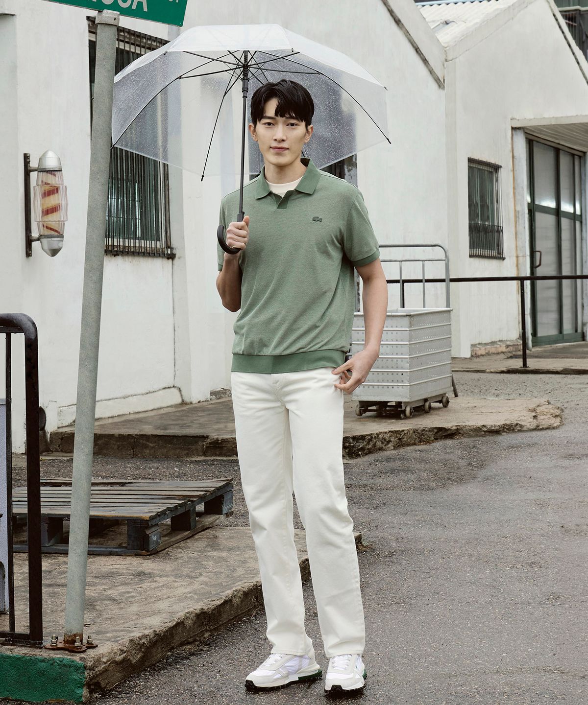 라코스테(LACOSTE) 남성 스트레이트 핏 데님 팬츠 HH7483-56G 70V