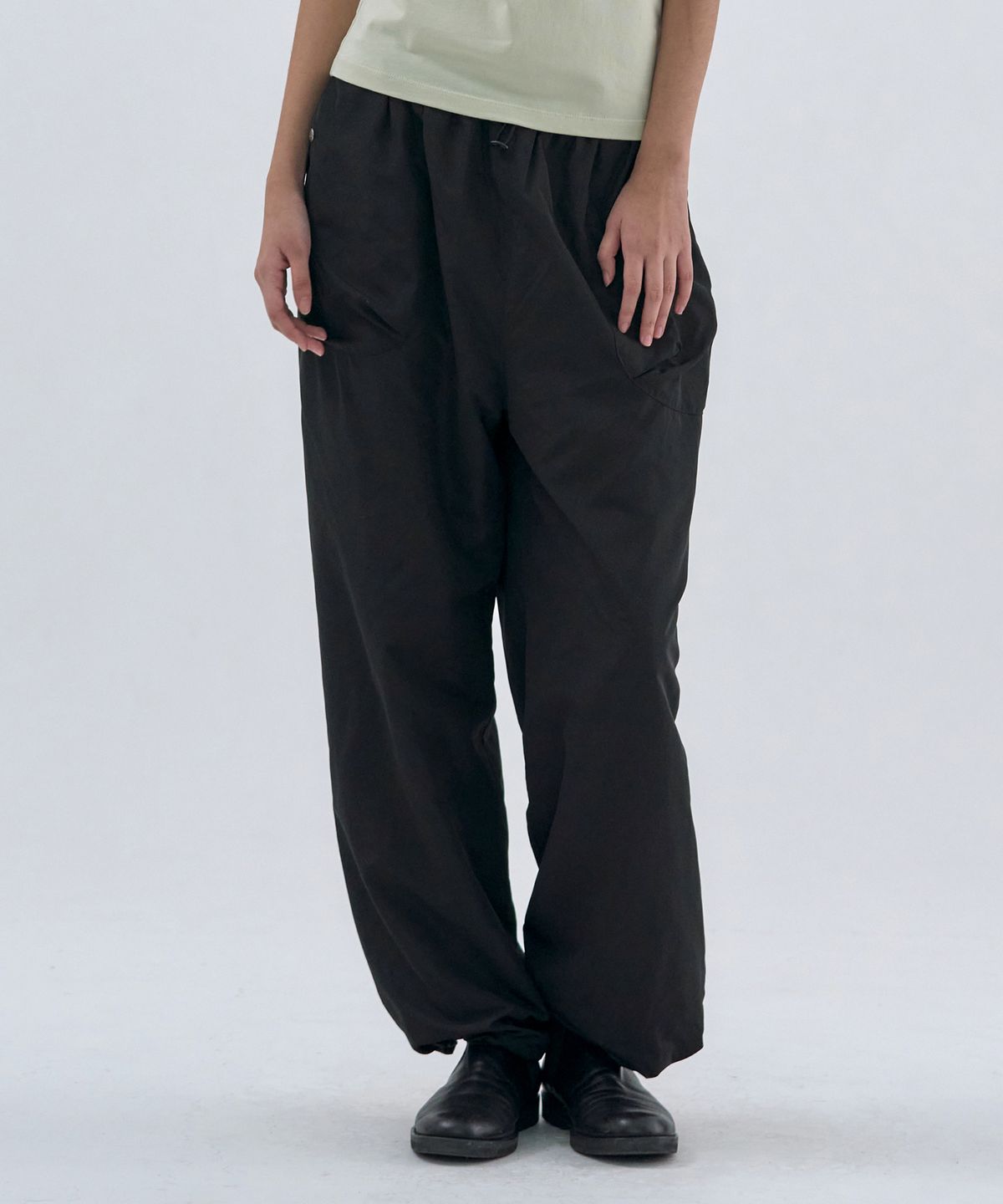 웰빙익스프레스(WELLBEING EXPRESS) Banding Easy Pants Black