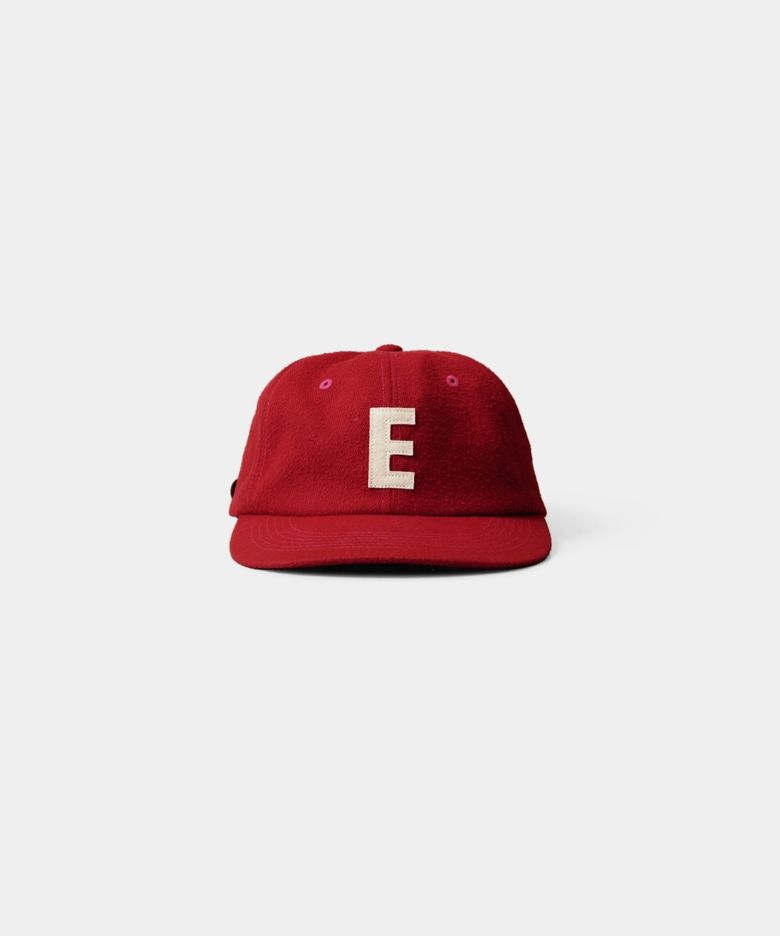 빌리 퍼즈캡 E