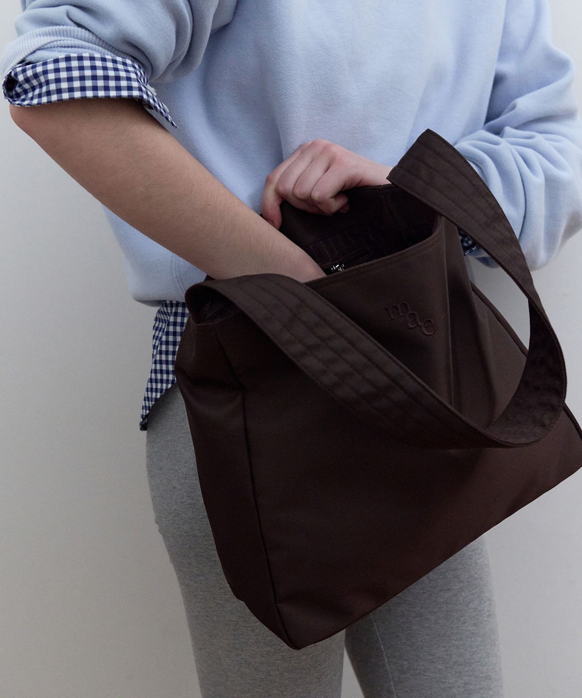 무쿠앤에보니(MUCU AND EBONY) Comfy High Bag _ Dark Brown