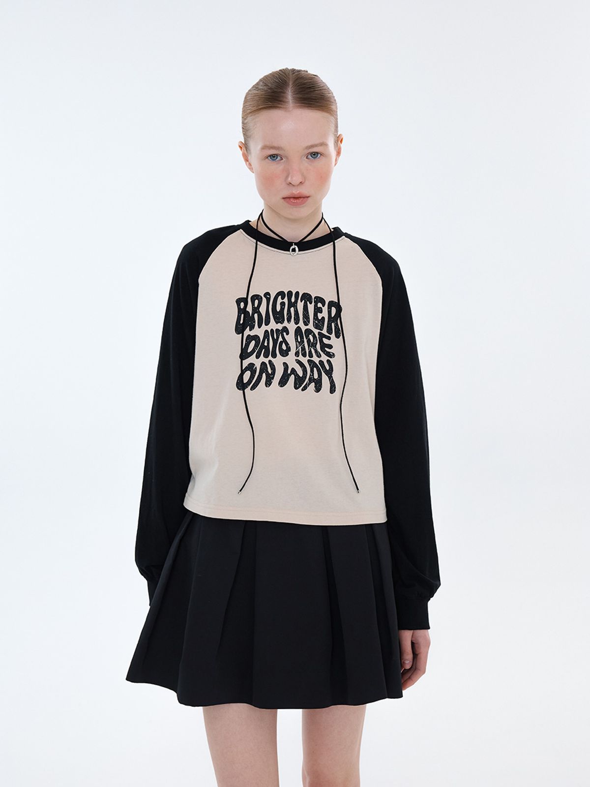 엘유브이엠(LUVM) RAGLAN CONTRAST SLEEVE T-SHIRT_CREAM