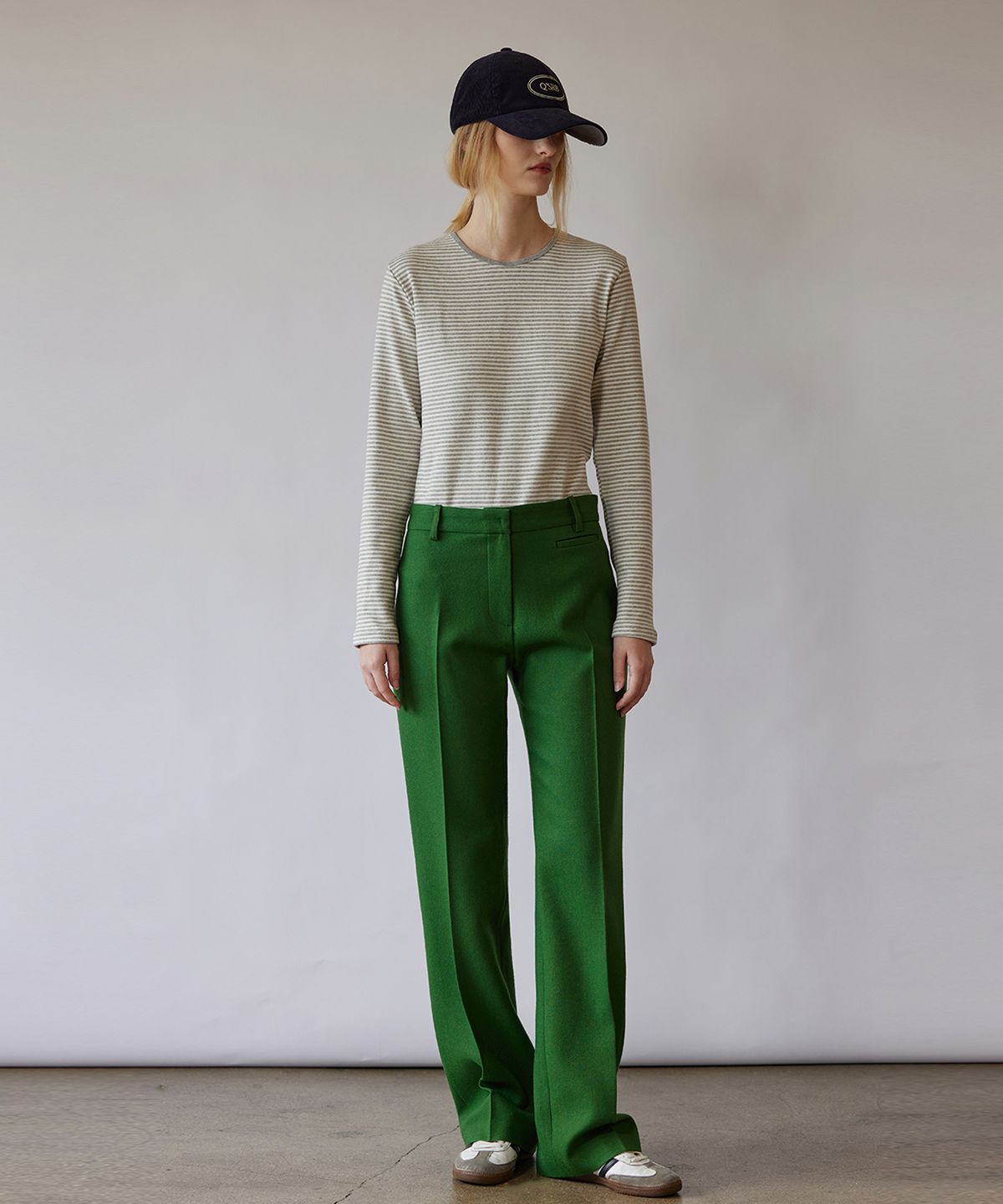 퀸스래빗(Q'SRB) Dusty Wool Boy Fit Slacks Pants