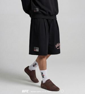 UFC 고딕 메가핏 버뮤다 쇼츠 블랙 U2SPX2102BK