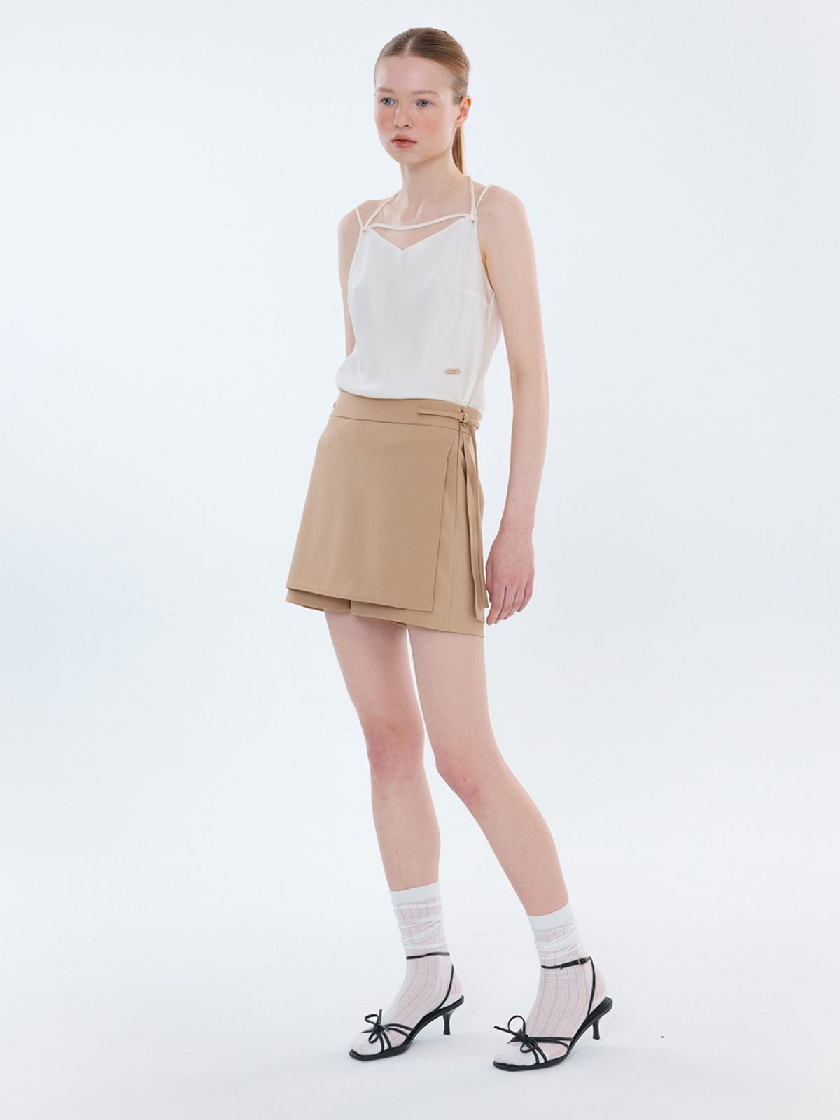 엘유브이엠(LUVM) LAYERED FLAP SHORTS_BEIGE