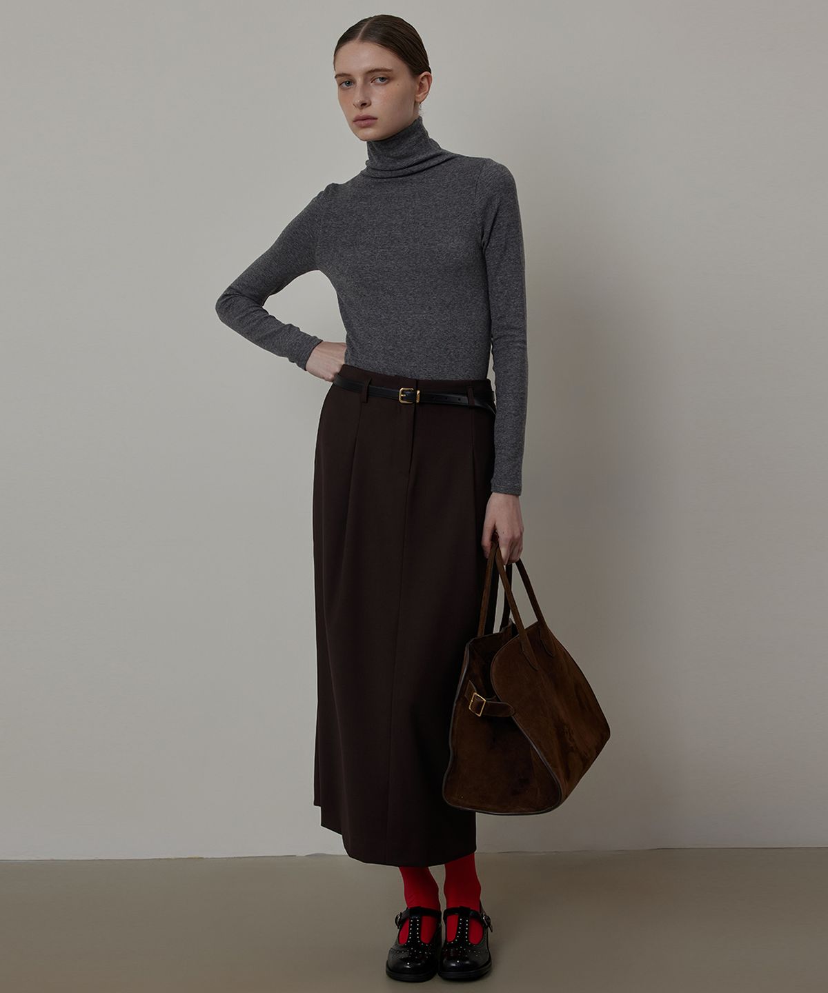 퀸스래빗(Q'SRB) Wool Back Slit Feminine Long Skirt