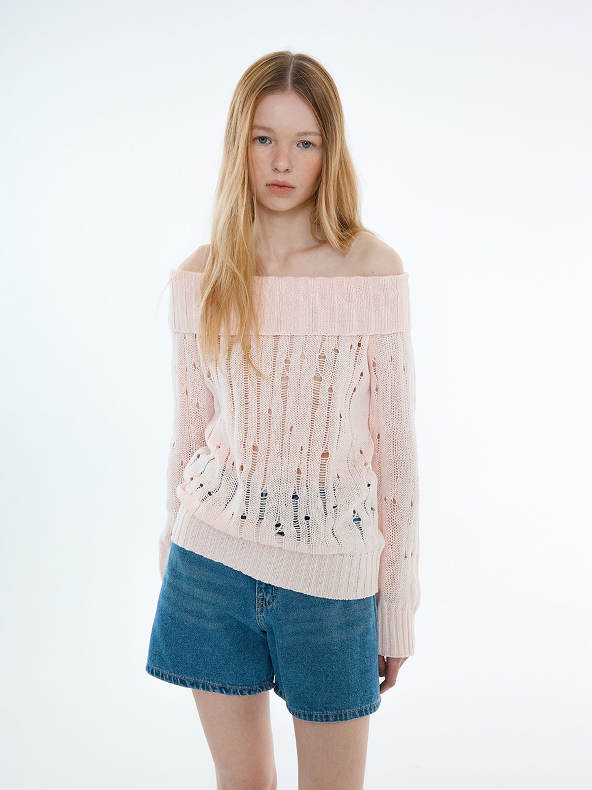 엘유브이엠(LUVM) OFF SHOULDER KNIT PULLOVER_LIGHT PINK