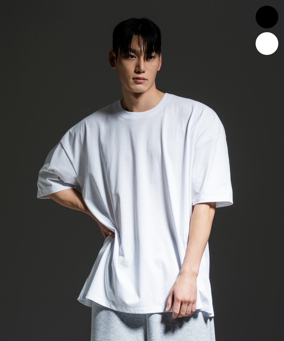 어센더(ASCENDER) 무지 백포인트 절개 오버핏 숏슬리브 2color