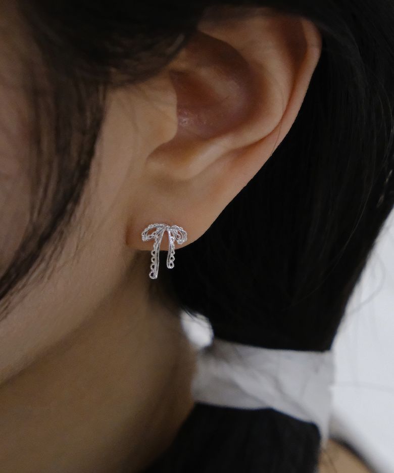 TULLE RIBBON EARRINGS