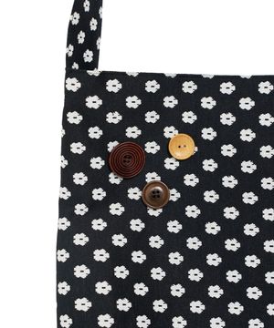 리버시블 쓰리 우드 버튼 빈티지 백 블랙