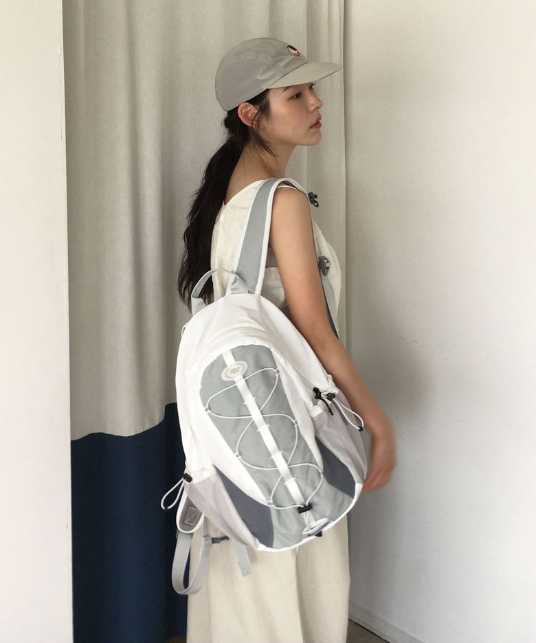 Stellic String Backpack_Mono White