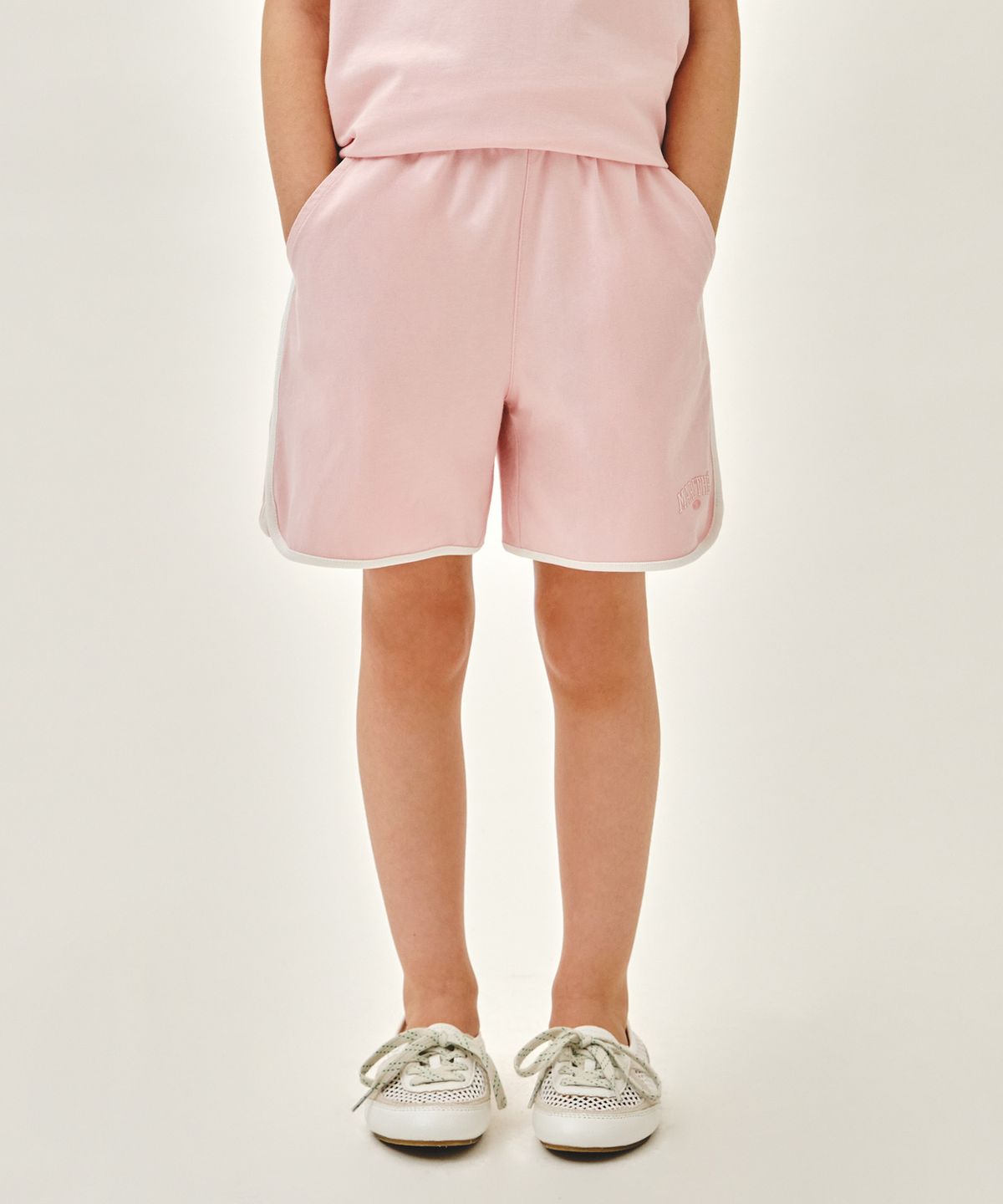 마리떼 키즈(MARITHÉ KIDS) KIDS SIDE LINE SHORTS light pink