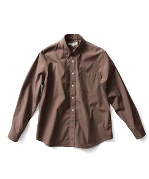 피마 스냅다운 셔츠 - 시나몬라떼