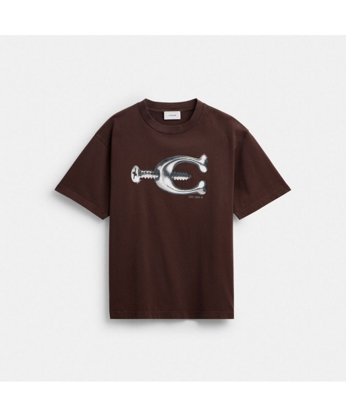 코치(COACH) 스크루 릴랙스드 티셔츠 인 오가닉 코튼 CEG92 BRN