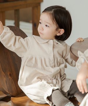 우리 아가는 오늘 귀요미하고 따스해 - 아기 둥근카라 바디슈트