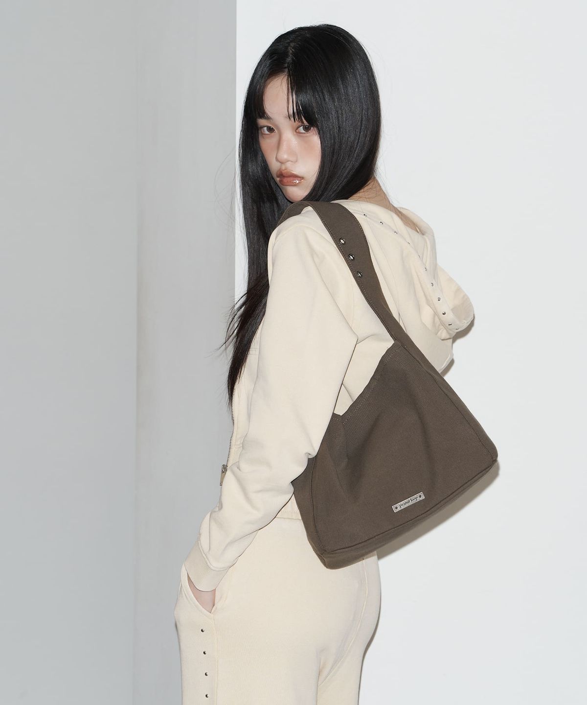 피넛루프(PEANUT LOOP) Essential Organizer Bag Khaki