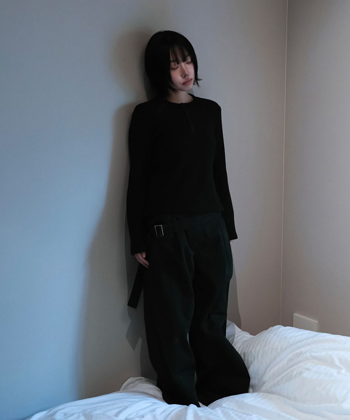다이브인 우먼(DIVEIN WOMEN) BELTED FLARE WASHING PANTS (BLACK)