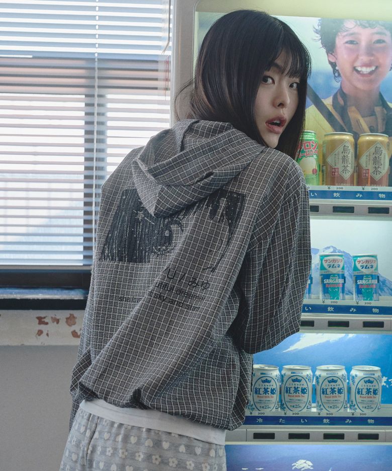 미유 백프린트 후드 집업 자켓 블랙