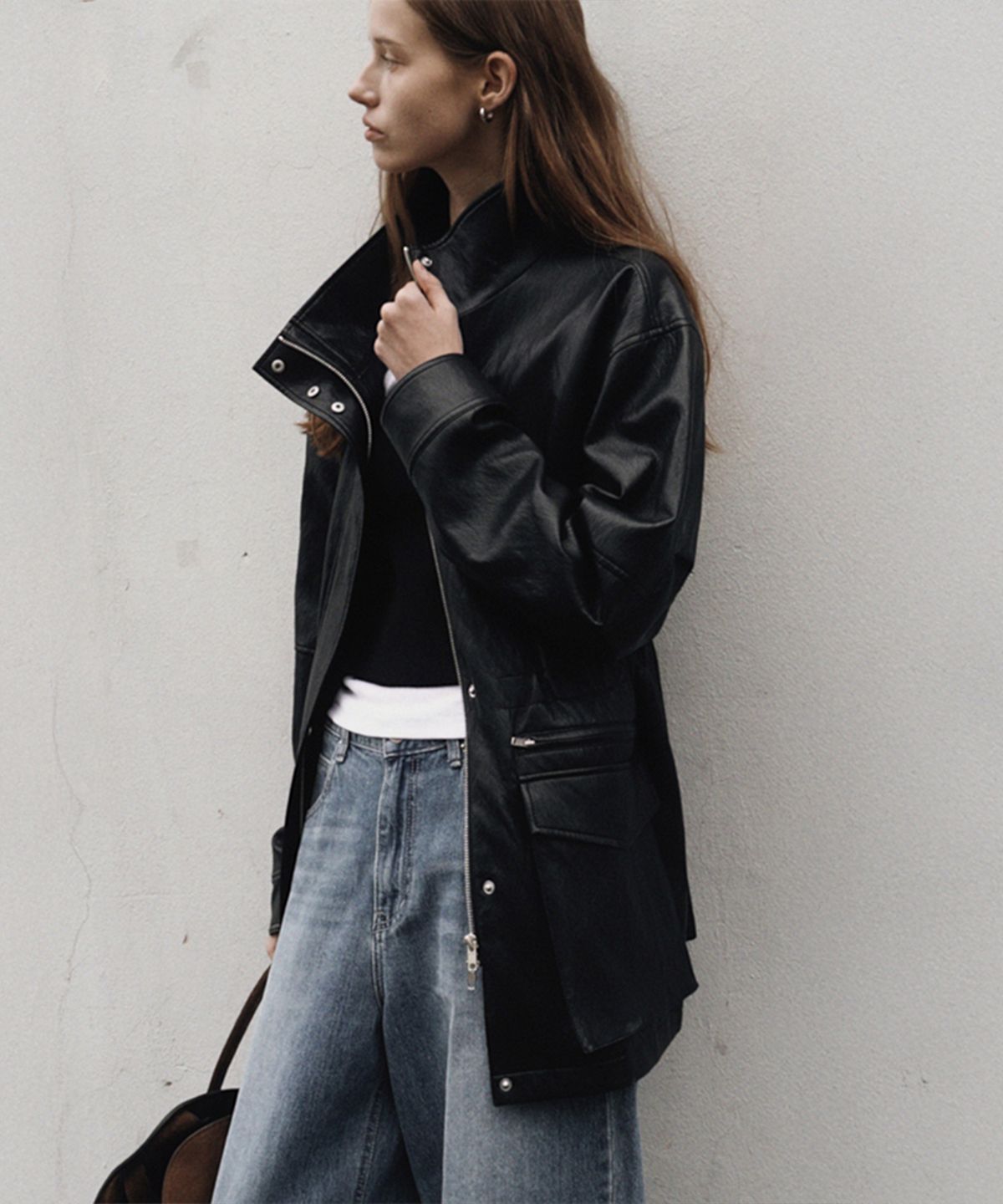 퀸스래빗(Q'SRB) Brighton Faux Leather Drawstring Safari Jacket