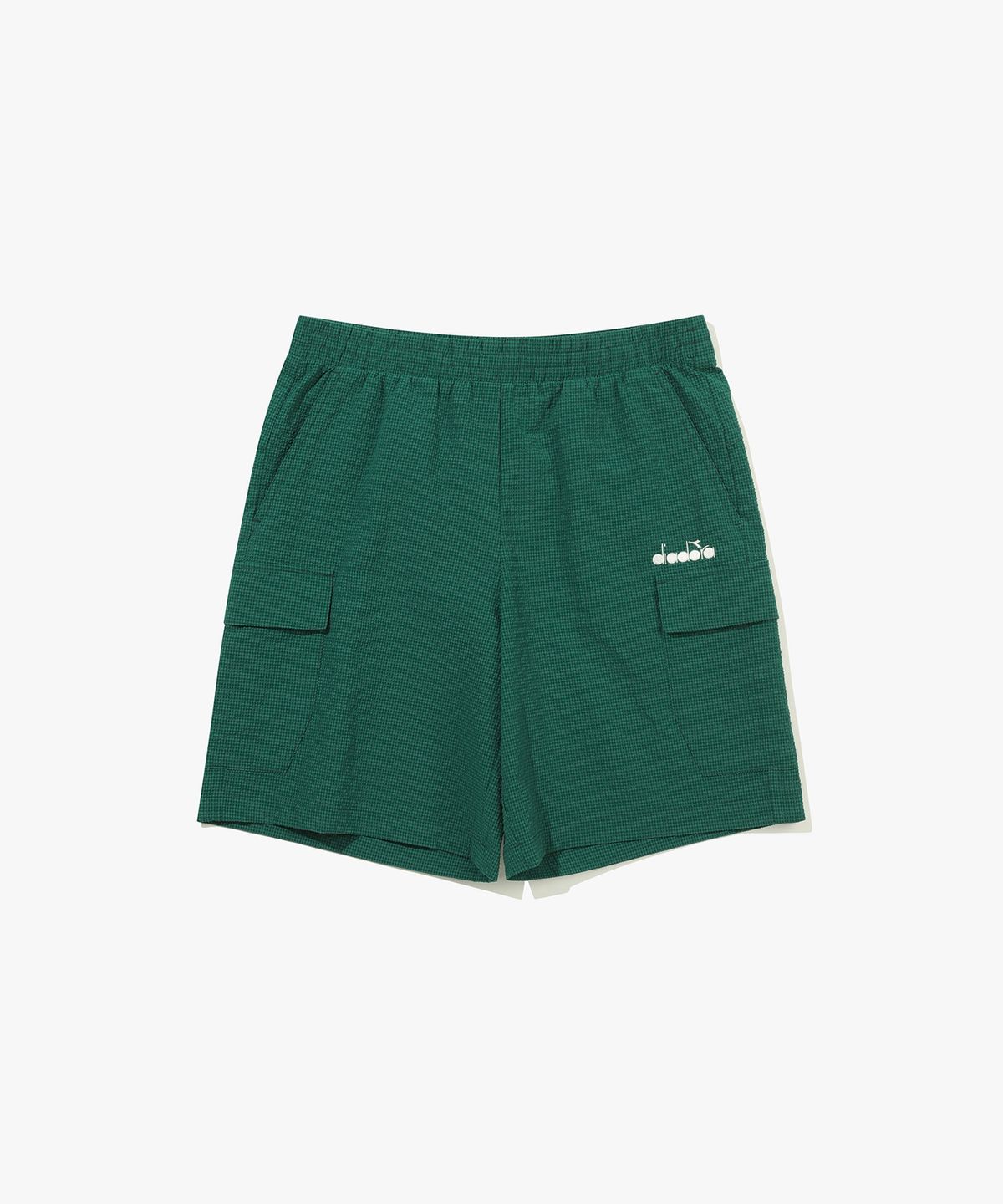 디아도라(diadora) 에어서커 카고 하프팬츠 GREEN