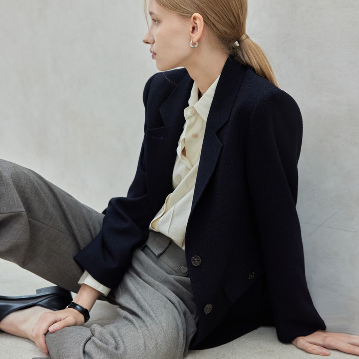 히이크(HYYK) Tailored Back Point Jacket_Dark Navy