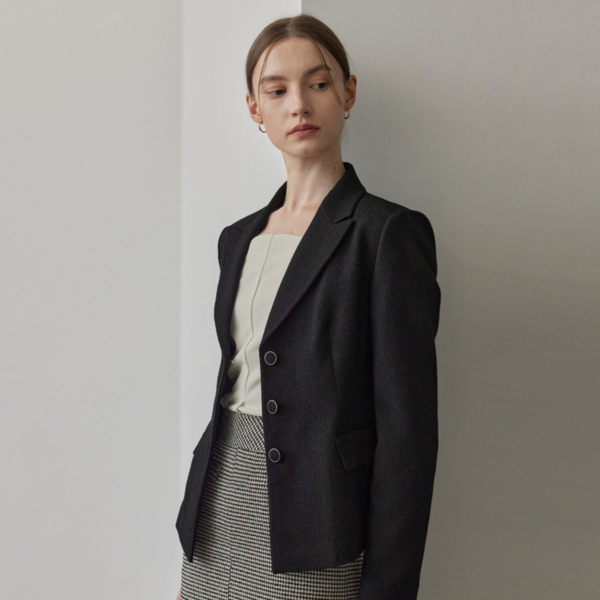 히이크(HYYK) Tailored Classic Slim Jacket_Black