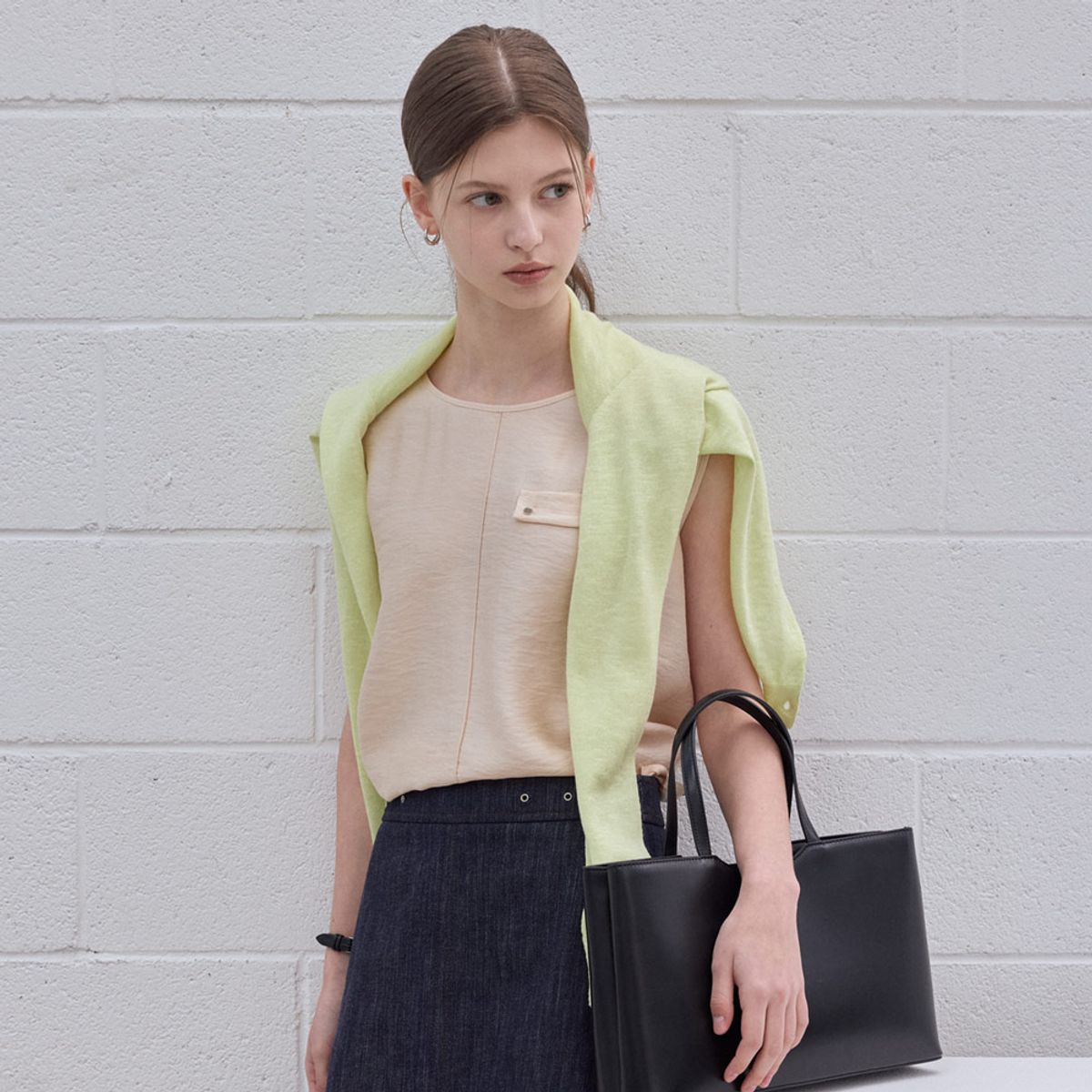 히이크(HYYK) Modal Sleeveless Blouse_Beige