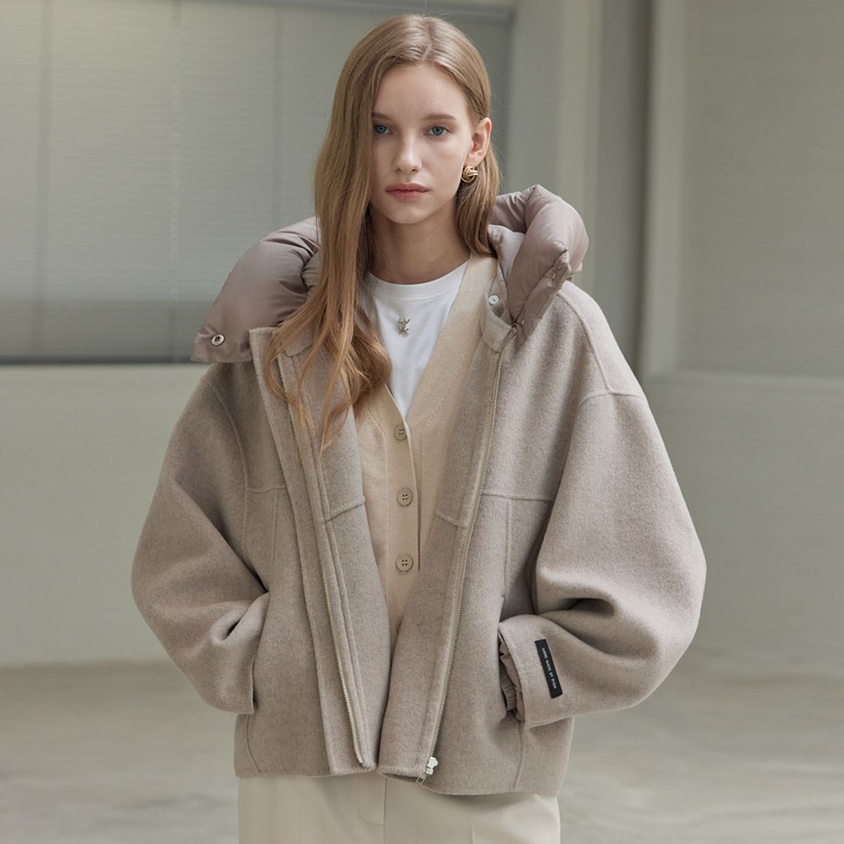 히이크(HYYK) Handmade Cashmere Hooded Jacket_Light Beige