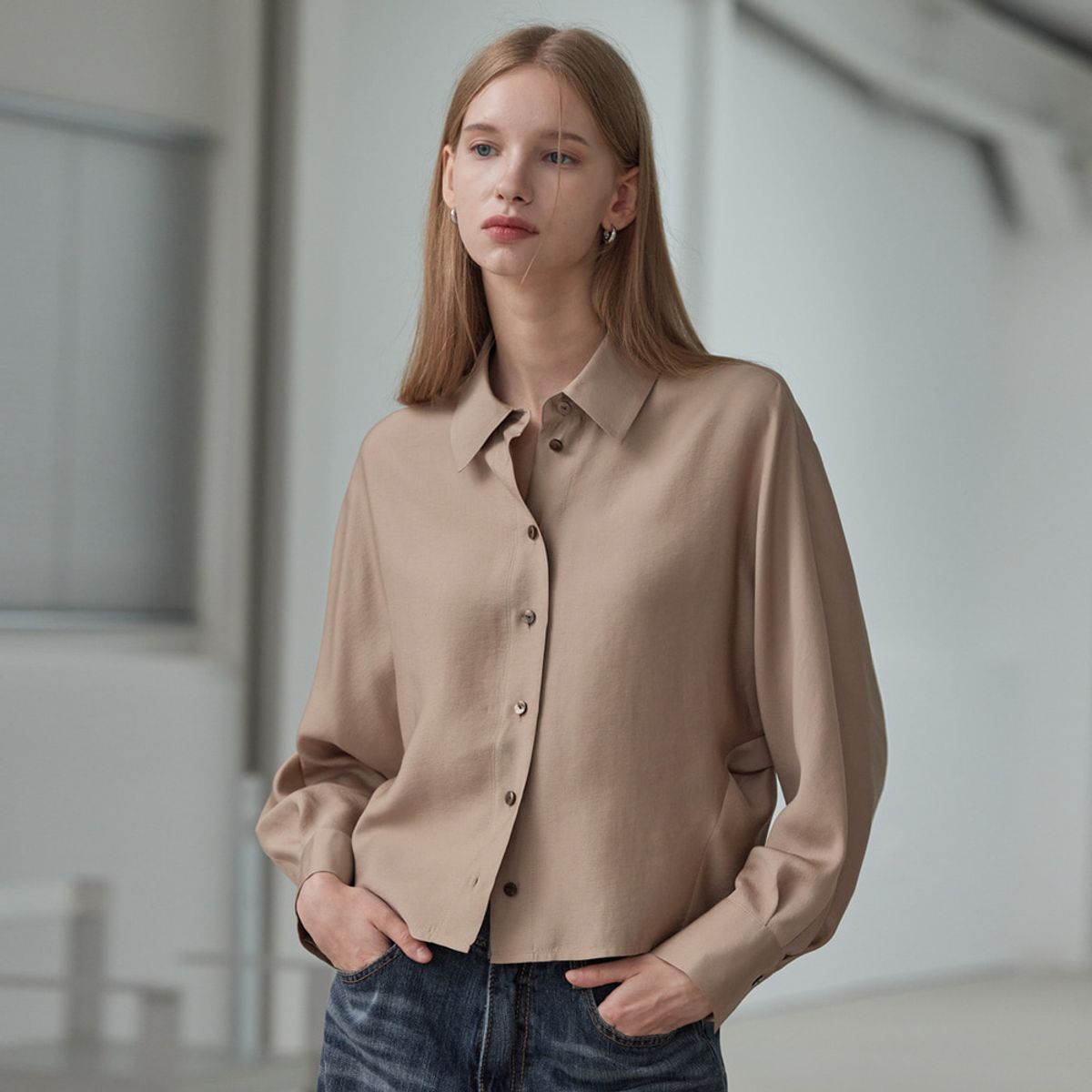 히이크(HYYK) Dolman Modal Blouse_Light Camel