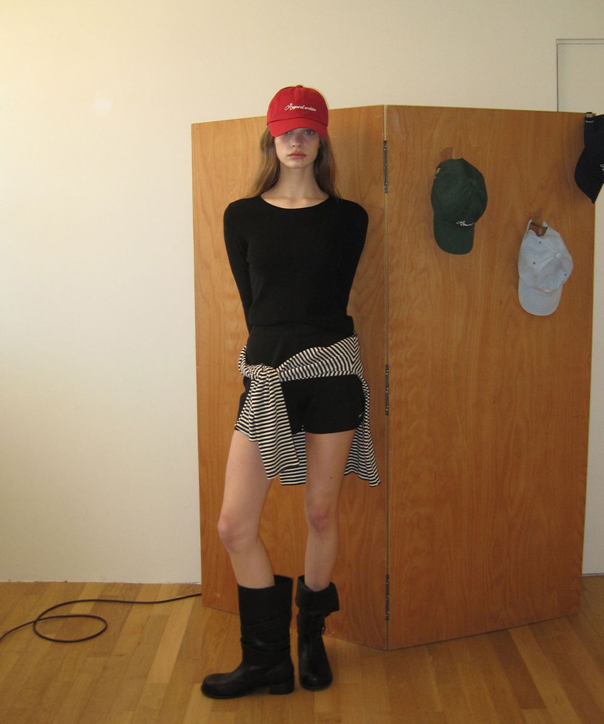 어패럴아카이브(APPAREL ARCHIVE) Deer long sleeve knit - Black