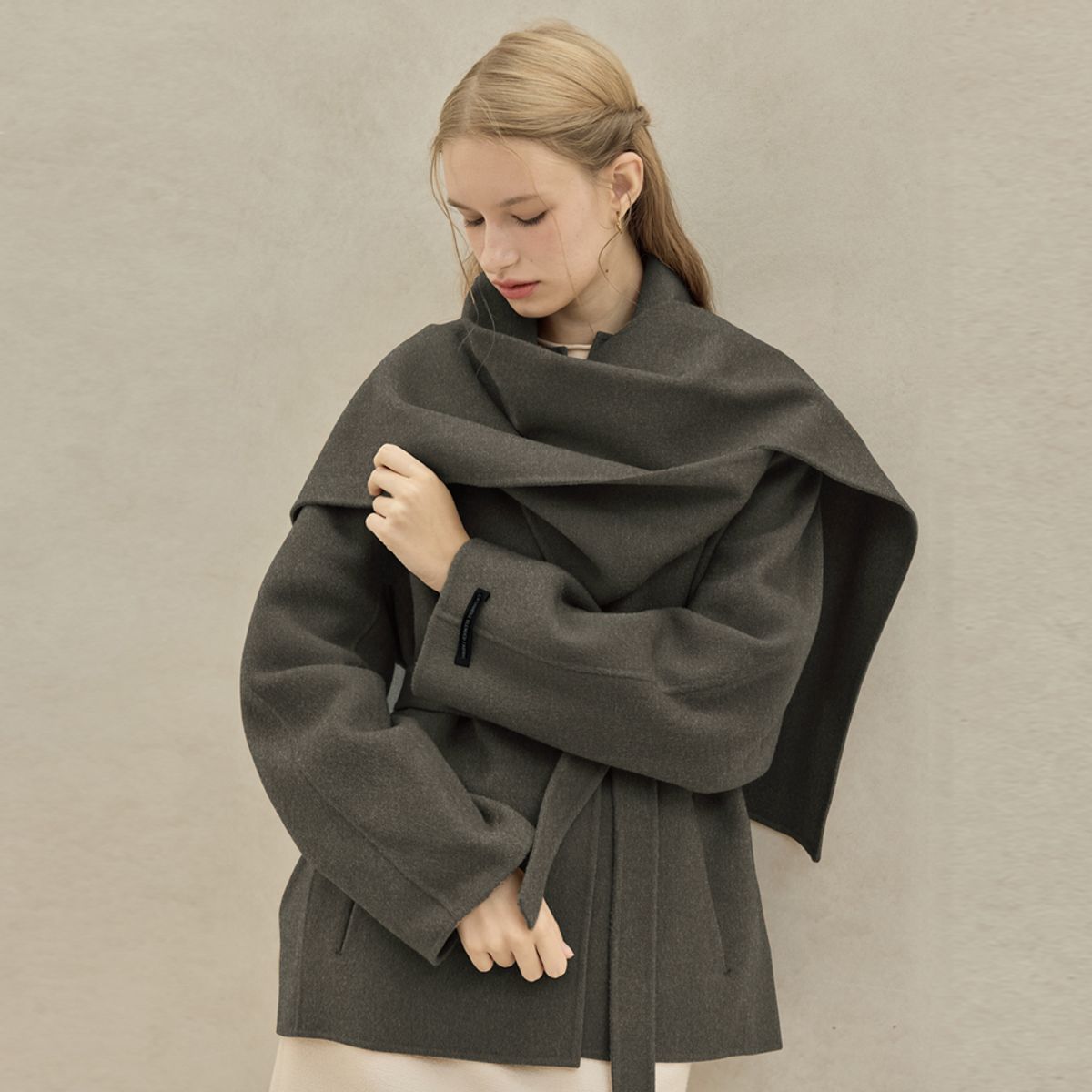 히이크(HYYK) Wool Muffler Set Belted Coat_Grayish Brown