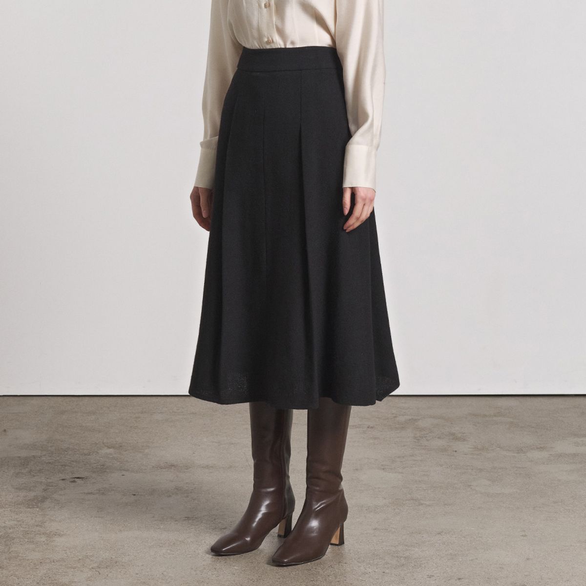히이크(HYYK) Wool Flared Skirt_Black