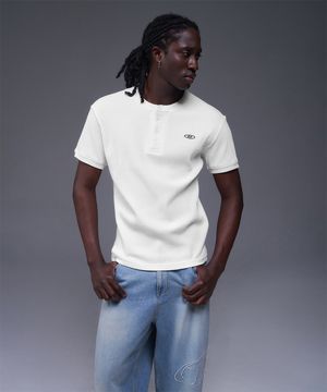 B PENDANT HENRY NECK MUSCLE FIT T-SHIRTS [WHITE]