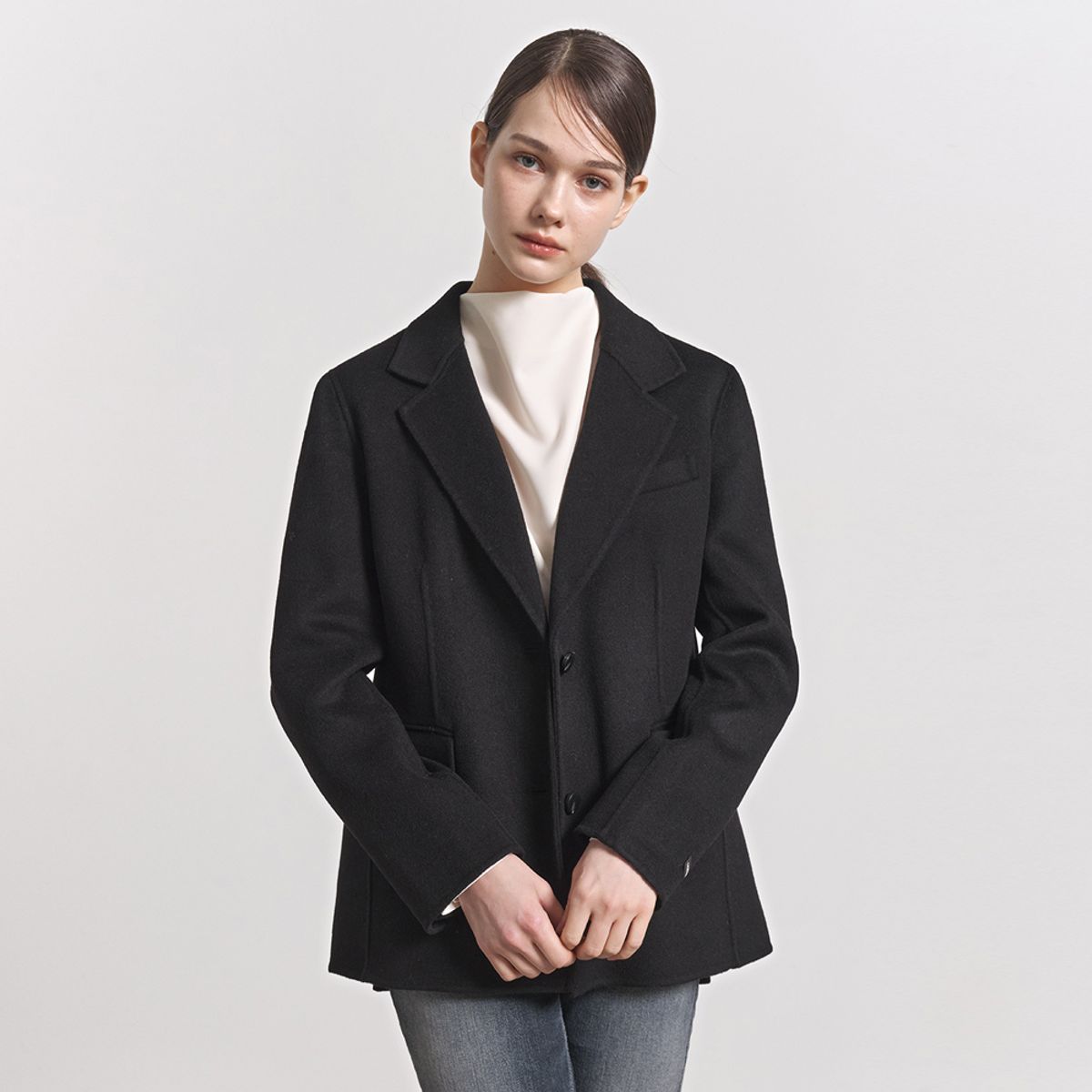 히이크(HYYK) Backpoint Half Jacket_Black